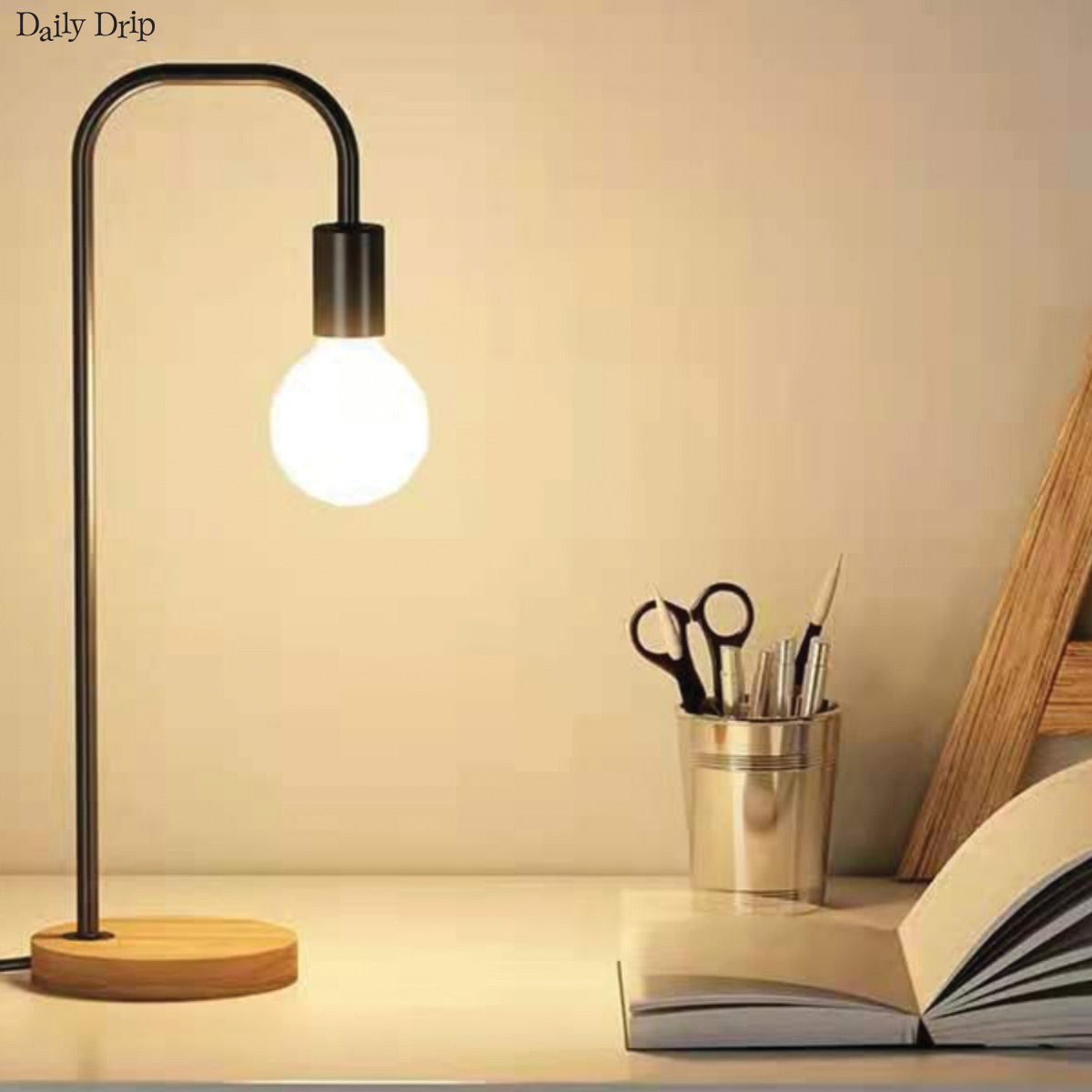 Minimalist Style Table Lamp